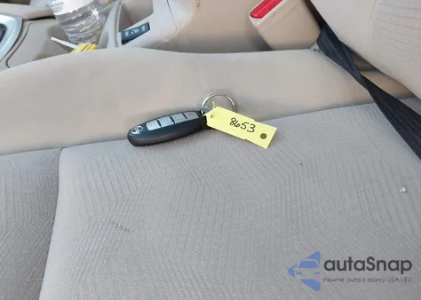 2016 Nissan Rogue Sv z USA, uszkodzony, nr VIN JN8AT2MV0GW138937